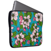 Apfelblüte auf Türkis Laptopschutzhülle (Vorne Rechts)