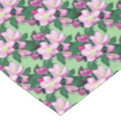 Apfelfarben auf hellgrün tischdecke (Schrägansicht)