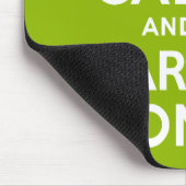 Apfelgrün ruhig halten und weiter tragen mousepad (Ecke)