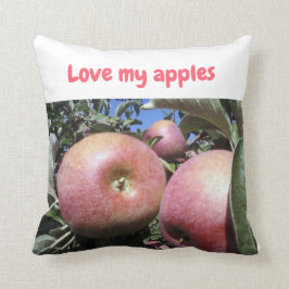 Apfelkopf Kissen