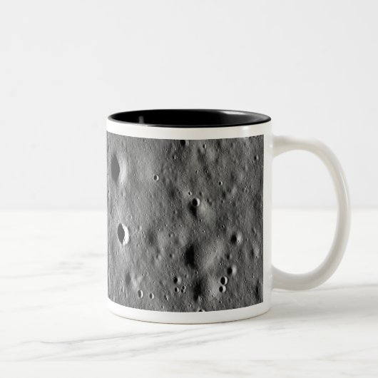 Apollo-11-Landeplatz Zweifarbige Tasse (Rechts)