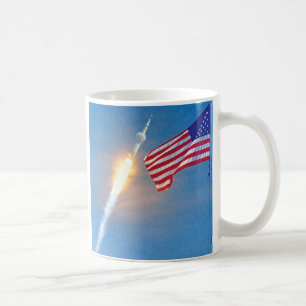 Apollo 11 Start mit amerikanischer Flagge Kaffeetasse