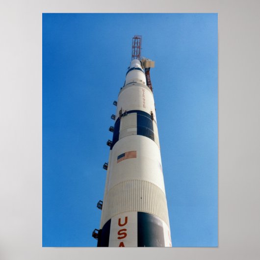 Apollo 15 auf Saturn V Rakete Poster (Vorne)
