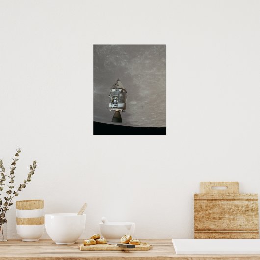 Apollo 15 Command-Service-Modul oberhalb des Monde Poster (Küche)