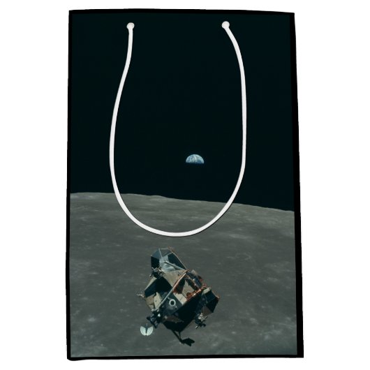 Apollo Lunar Lander und Erdaufgang über dem Mond Mittlere Geschenktüte (Vorderseite)