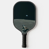 Apollo Lunar Lander und Erdaufgang über dem Mond Pickleball Schläger (Rückseite)