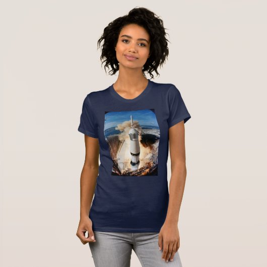 Apollo Saturn V Raketenstart zum Mond 1969 T-Shirt (Vorne ganz)