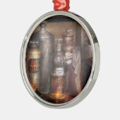 Apotheke - Das ist der Geist Silbernes Ornament (Links)