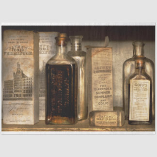 Apotheke - Dinge in Flaschen und Kisten Seidenpapier