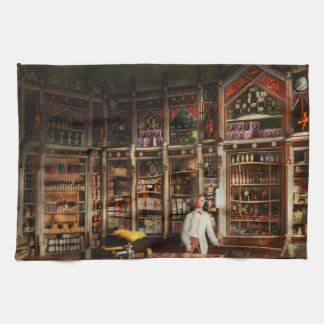 Apotheke - Eine russische Apotheke von 1885 Geschirrtuch