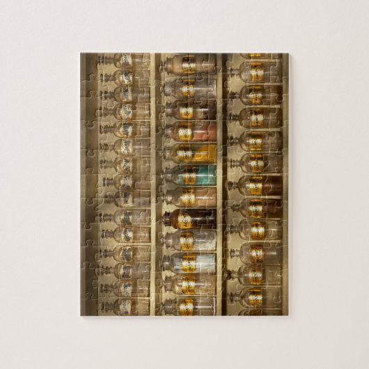 Apotheke - Geschäftsmöbel Puzzle (Vertikal)