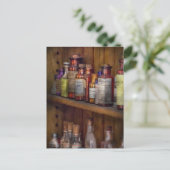 Apotheke - Im Inneren des Arzneimittelkabinetts Postkarte (Stehend Vorderseite)