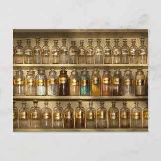 Apotheke - Möbel aus dem Geschäft Postkarte