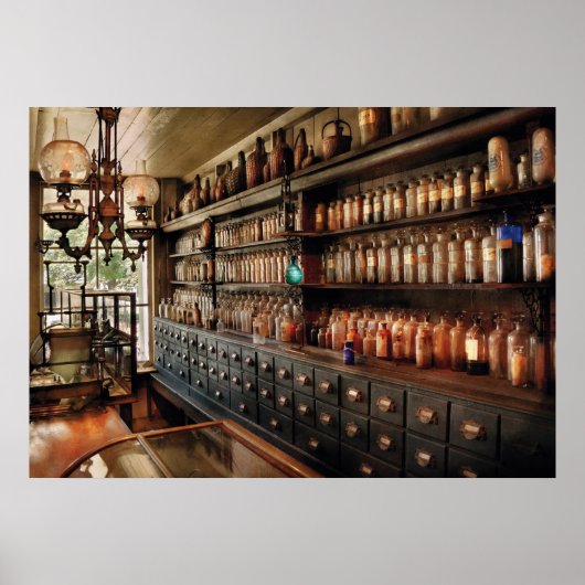Apotheke - so viele Schubladen und Flaschen Poster (Vorne)