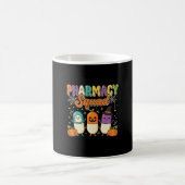Apotheken-Team Halloween-Geist-Pillen-Design_1 Kaffeetasse (Mittel)