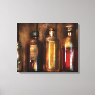 Apotheker - Verschiedene Elixer Leinwanddruck
