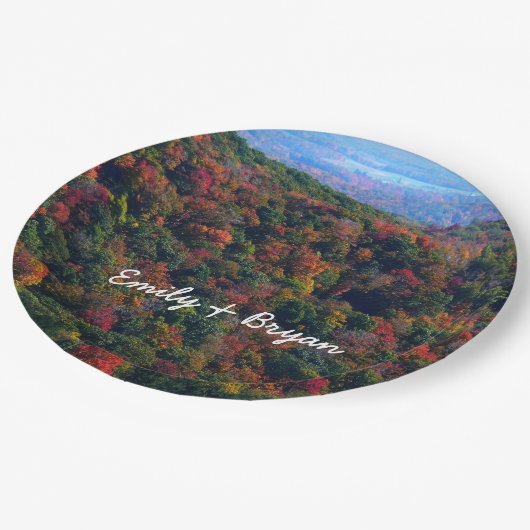 Appalachen im Herbst Pappteller (Schrägansicht)