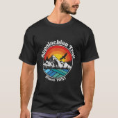 Appalachian Trail Szene Retro-Berge T-Shirt (Vorderseite)