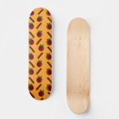 Apple Cinnamon Muster Skateboard (Vorderseite)