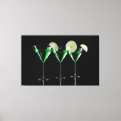 Apple-Cocktails in Martini-Brille auf schwarz Leinwanddruck (Vorderseite)