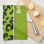 Apple Green Leopard Animal Print; Personalisiert Handtuch (Viertel Falte)