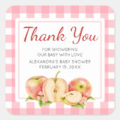 Apple of Our Eye Gingham Baby Shower Quadratischer Aufkleber (Vorderseite)