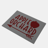 Apple Orchard mit Apple Fußmatte (Schrägansicht)
