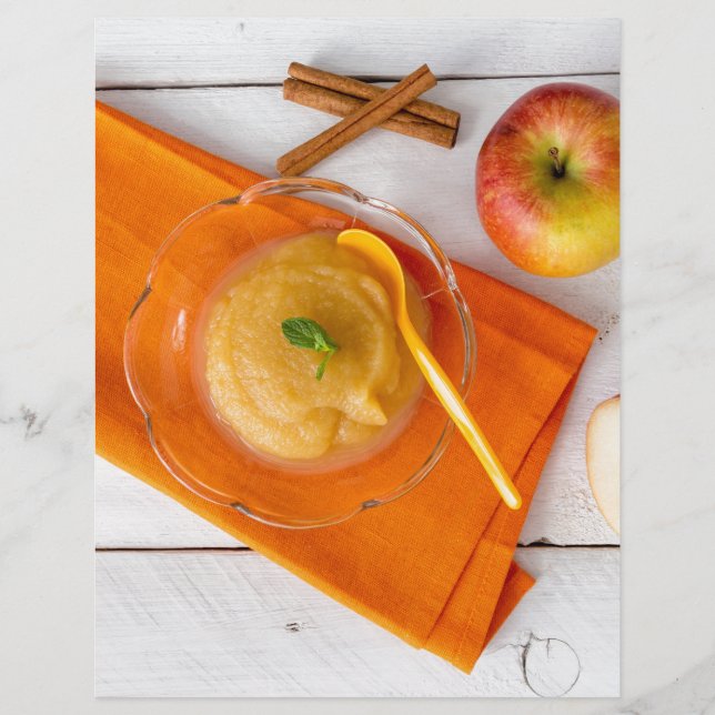 Applesauce mit Zimt und Orangenlöffel (Vorderseite)