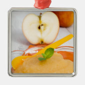 Applesauce mit Zimt und Orangenlöffel Ornament Aus Metall (Vorne)