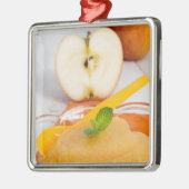 Applesauce mit Zimt und Orangenlöffel Ornament Aus Metall (Links)