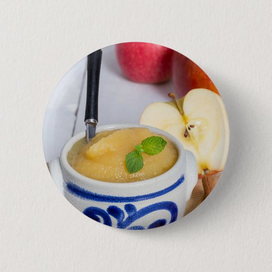 Applesauce with cinnamon in stoneware bowl button (Vorderseite)