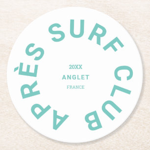 Après Surf Club Türkis Surfer Soziales Wappen Runder Pappuntersetzer