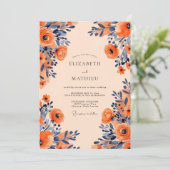 Apricot Navy Opulent Floral Wedding Einladung (Stehend Vorderseite)