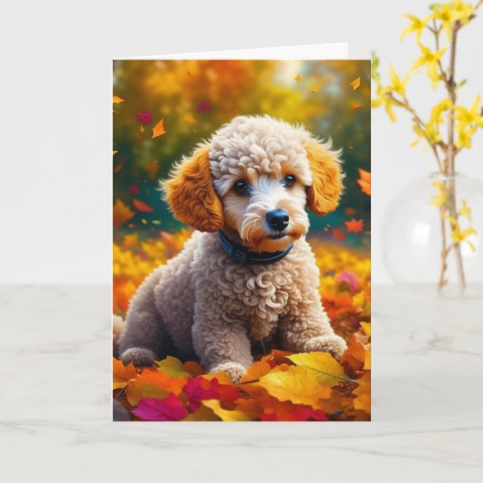 Apricot Poodle Welpe in Herbstlauben Leere Karte (Gelbe Blume)