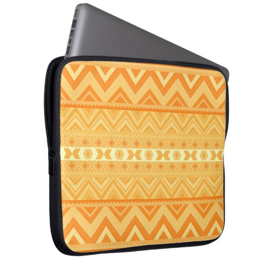 Aprikose - aztekische Laptop-Hülse Laptopschutzhülle (Vorne Rechts)