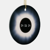 April 2024 Gesamtsolarauskitzel in Schwarz und Wei Keramikornament (Rechts)