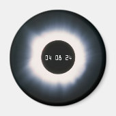 April 2024 Gesamtsolarauskitzel in Schwarz und Wei Magnet (Vorne)