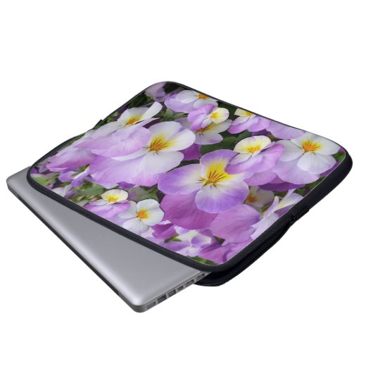 April Bouquet Laptopschutzhülle (Vorne Knopf)