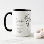 April Bridesmaid | Sweet Pea Birth Blume Tasse<br><div class="desc">Geben Sie Ihrer Brautjungfrau ein herzliches Dankeschön mit dieser personalisierten Tasse zur Geburt der Erbse. Diese elegante Tasse wurde für die geborenen im April konzipiert und besticht durch eine zarte, leckere Erbse, die Schönheit und Sinn symbolisiert. Die moderne minimalistische Typografie enthält ein handgeschriebenes Skript für den Namen der Brautjungfrau, das...</div>