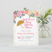 April Duschen bringen Blume zum Geburtstag Einladung (Stehend Vorderseite)