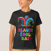 April Fool's Day Beauty Fool Day April 1st Prank J T-Shirt (Vorderseite)