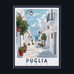 Apulien, Italien: Ein Retro Postkarte<br><div class="desc">Erkunden Sie die bezaubernde Region Apulien, Italien, mit dieser Postkarte im Vintagen Stil. In diesem nostalgischen Kollektiv erleben Sie die Essenz der malerischen Trulli-Häuser, kristallklaren Strände und köstliche lokale Küche.</div>