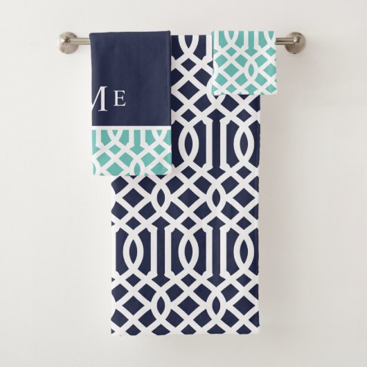 Aqua and Navy Trellis Monogram Badhandtuch Set (Insitu)