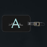Aqua Aquamarin Blue Script Girly Monogram Name Gepäckanhänger<br><div class="desc">Schwarz und Aqua Blue Aquamarin Monogram Fügen Sie Ihre eigene Name Script Gepäcktasche Tag Die Tasche Tag macht den perfekten süßen 16 Geburtstag,  Hochzeit,  Brautparty,  Babydusche oder Junggeselinnen-Abschied Geschenk für jemanden,  der ihr Zimmer im Stil dekoriert.</div>