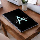 Aqua Aquamarin Blue Script Girly Monogram Name Notizblock<br><div class="desc">Black and Aqua Blue Aquamarin Simple Script Monogram Name Spiral Notebook Planner. Das macht den perfekten 16 Geburtstag,  Hochzeit,  Brautparty,  Jubiläum,  Babydusche oder Junggeselinnen-Abschied Geschenk für jemanden,  der Lieben glamourösen Luxus und schicke Stile.</div>