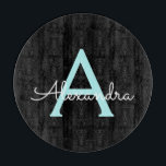 Aqua Aquamarin Blue Script Girly Monogram Name Schneidebrett<br><div class="desc">Schwarz und qua Aquamarin Blue Simple Script Monogram Name Cutting Board. Dies macht den perfekten Abschluss,  Geburtstag,  Hochzeit,  Brautparty,  Jubiläum,  Babydusche oder Junggeselinnen-Abschied Geschenk für jemanden,  die Lieben glamourösen Luxus und schicke Stile.</div>