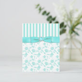 Aqua Blue and White Strip Floral RSVP Card (Stehend Vorderseite)