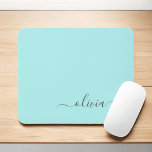 Aqua Blue Aquamarin Girly Script Monogram Name Mod Mousepad<br><div class="desc">Aqua Blue Aquamarin Monogram Add your own name Mousepad (Mouse Pad). Das macht den perfekten 16 Geburtstag,  Hochzeit,  Brautparty,  Jubiläum,  Babydusche oder Junggeselinnen-Abschied Geschenk für jemanden,  der Lieben glamourösen Luxus und schicke Stile.</div>