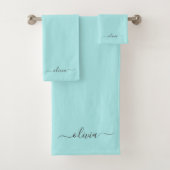 Aqua Blue Aquamarin Modern Script Monogram Name Badhandtuch Set (Insitu)