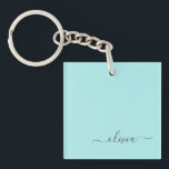 Aqua Blue Aquamarin Modern Script Monogram Name Schlüsselanhänger<br><div class="desc">Aqua Blue Aquamarin Simple Script Monogram Name Schlüsselanhänger. Das macht den perfekten 16 Geburtstag,  Hochzeit,  Brautparty,  Jubiläum,  Babydusche oder Junggeselinnen-Abschied Geschenk für jemanden,  der Lieben glamourösen Luxus und schicke Stile.</div>